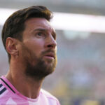 Messi meets Baggio: ‘You are a star and a legend’