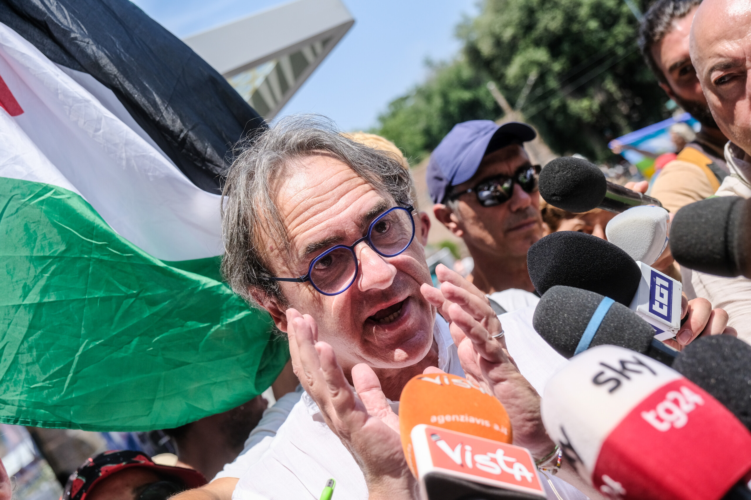 Middle East, Bonelli (Avs): ‘The government's silence on Francesca Albanese is disturbing’ Middle East, Bonelli (Avs): ‘The government's silence on Francesca Albanese is disturbing’