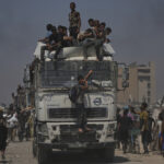 Middle East: Gaza ministry says around 100 killed yesterday while seeking aid