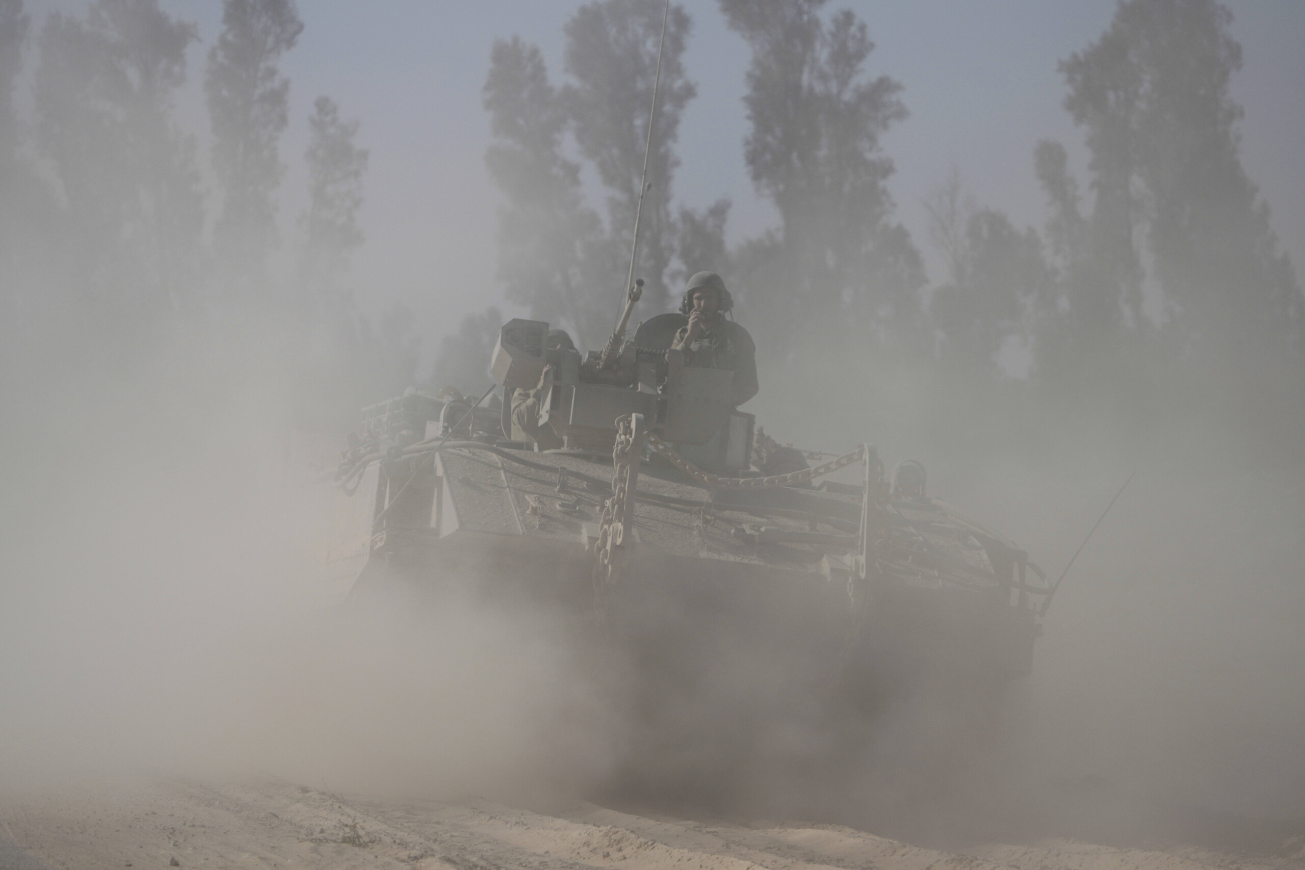 Middle East: IDF strikes 60 targets in the Gaza Strip