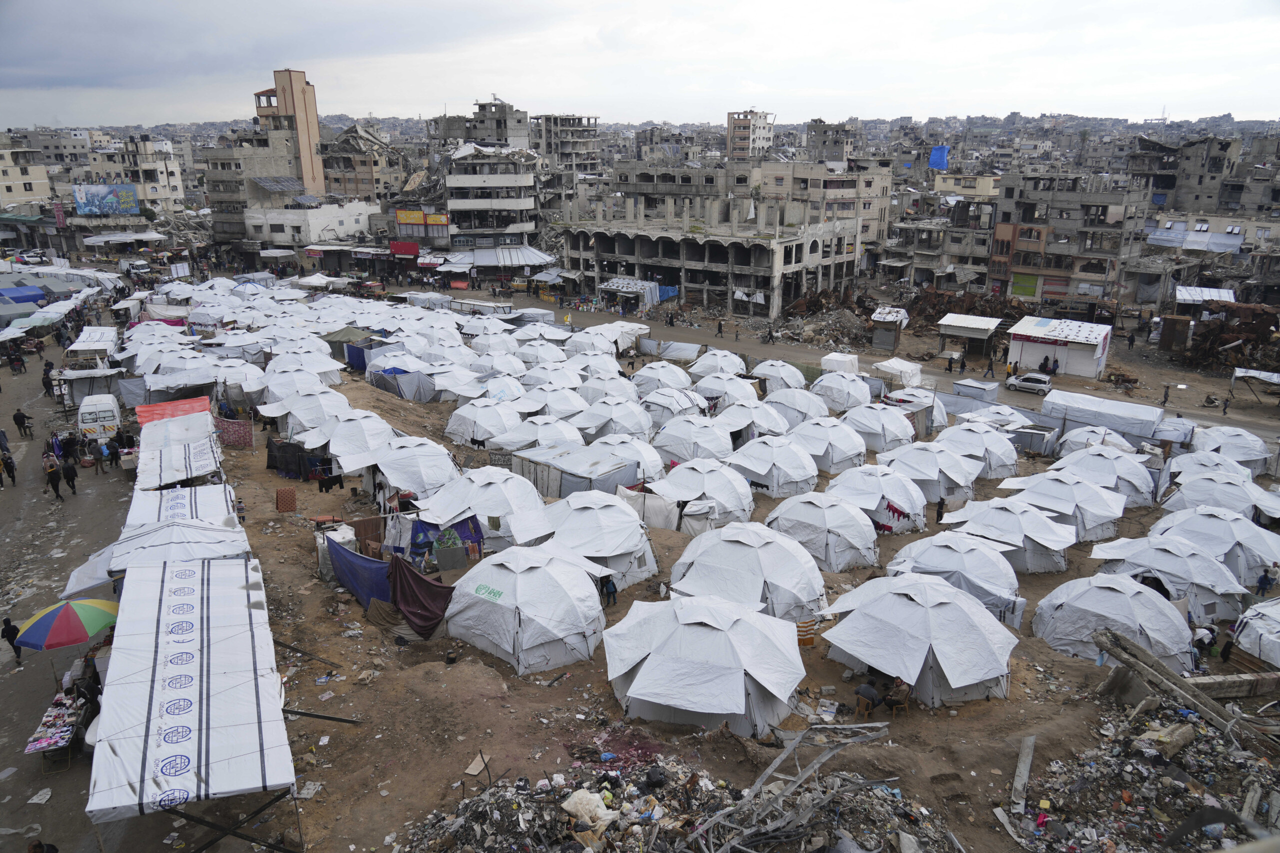 Middle East: Israel blocks entry of goods and supplies into Gaza