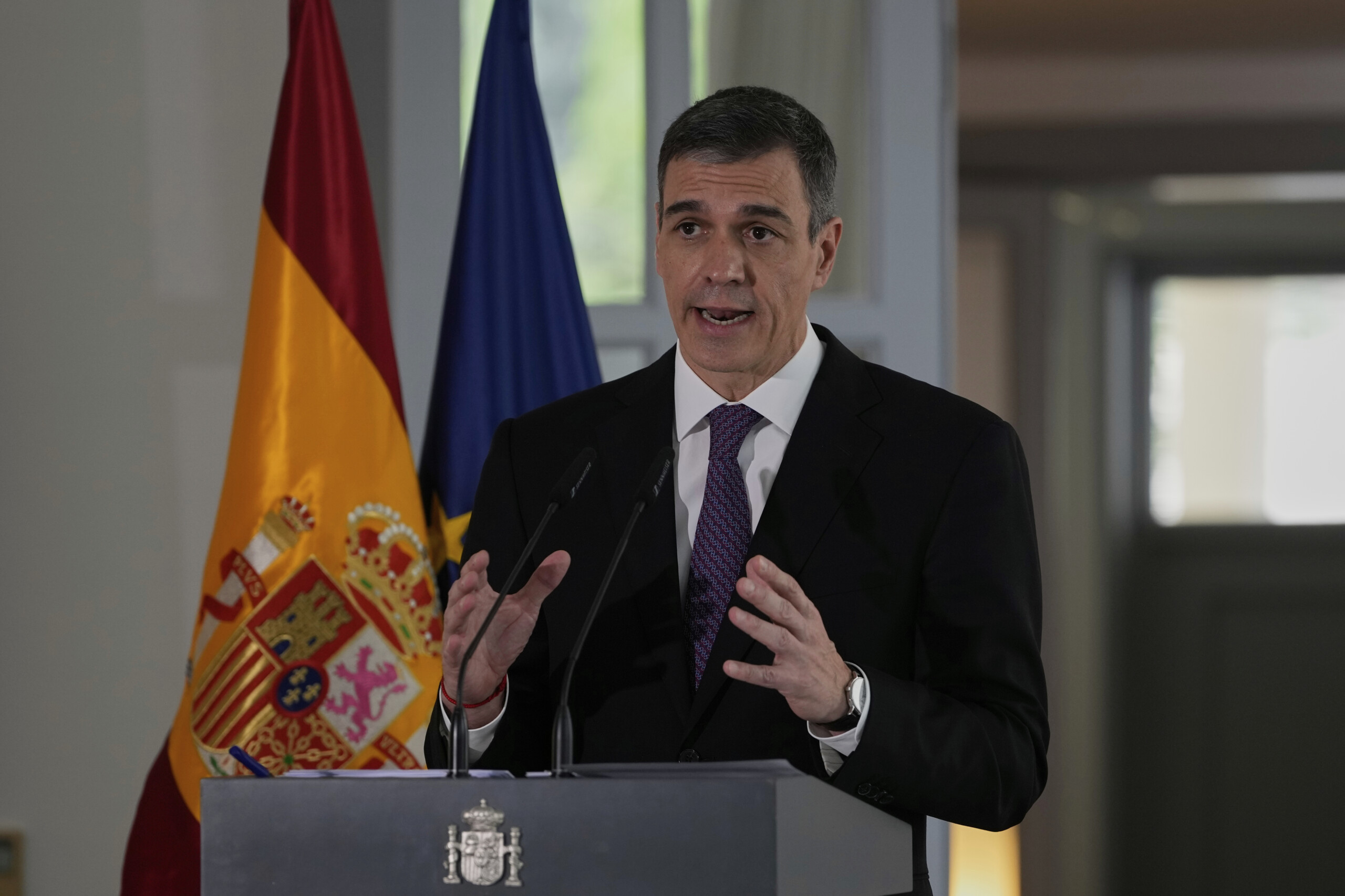 Middle East: Israel summons Spanish ambassador to protest Sanchez's remarks