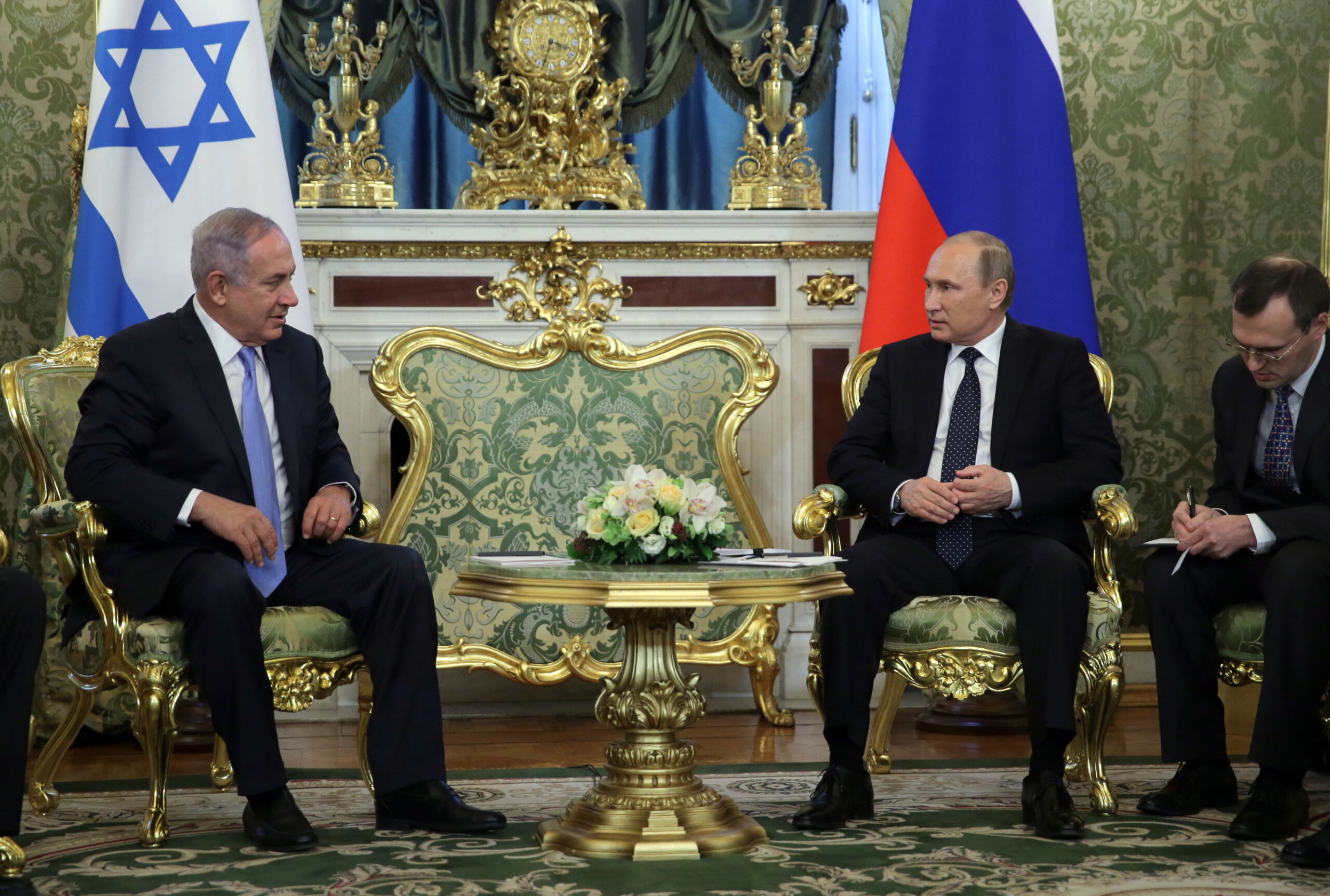 Middle East: Kremlin says “Putin-Netanyahu phone call”