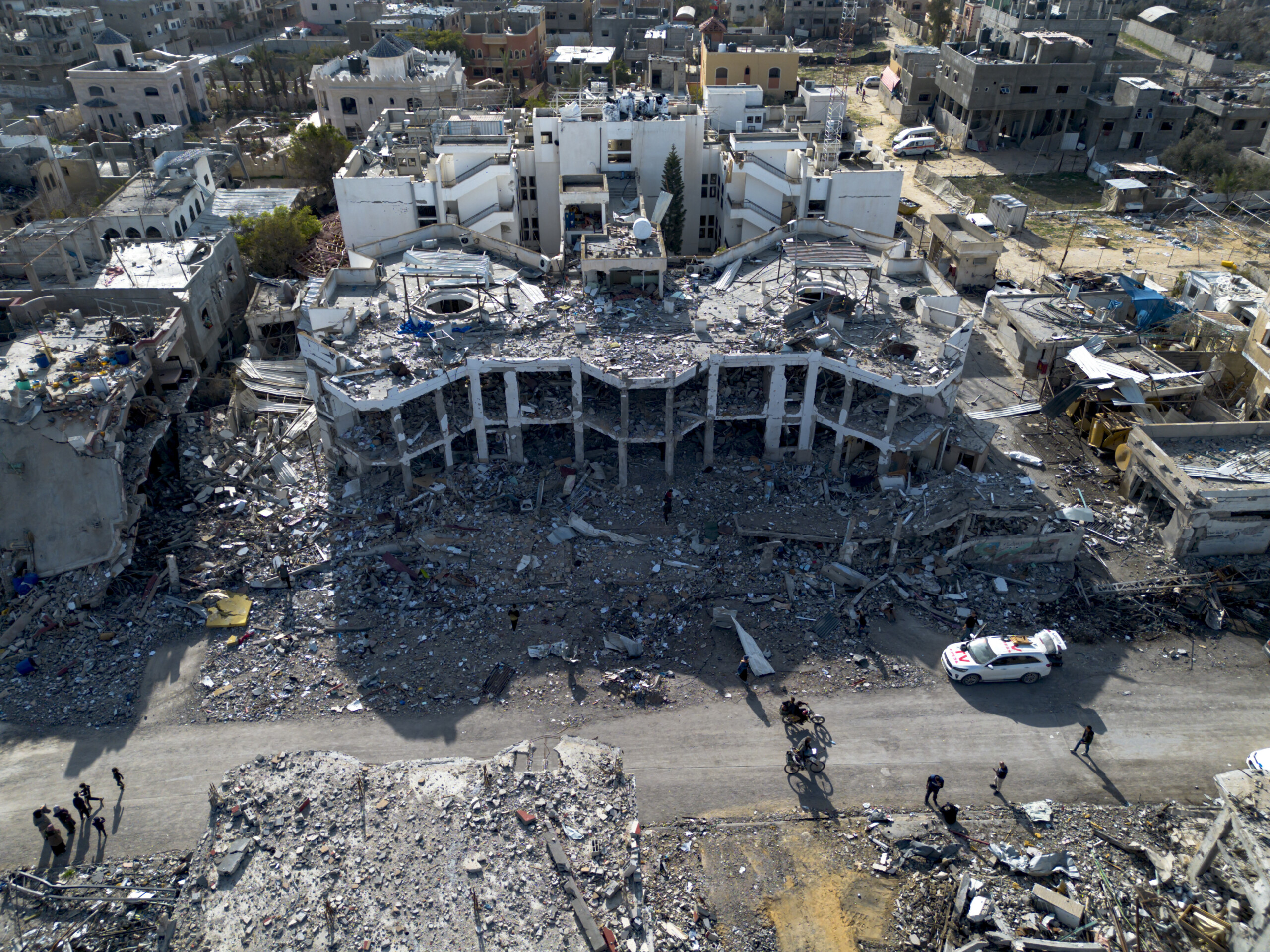 Middle East, media: 24 killed by Israeli gunfire on people waiting for aid Middle East, media: 24 killed by Israeli gunfire on people waiting for aid