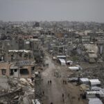 Middle East, media: "One hostage killed and two injured in Israeli airstrike in Gaza"