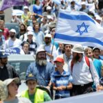 Middle East: media, settlers storm Al-Aqsa mosque complex