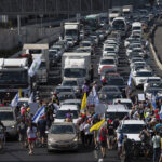 Middle East: protests and roadblocks in Israel, 25 arrests