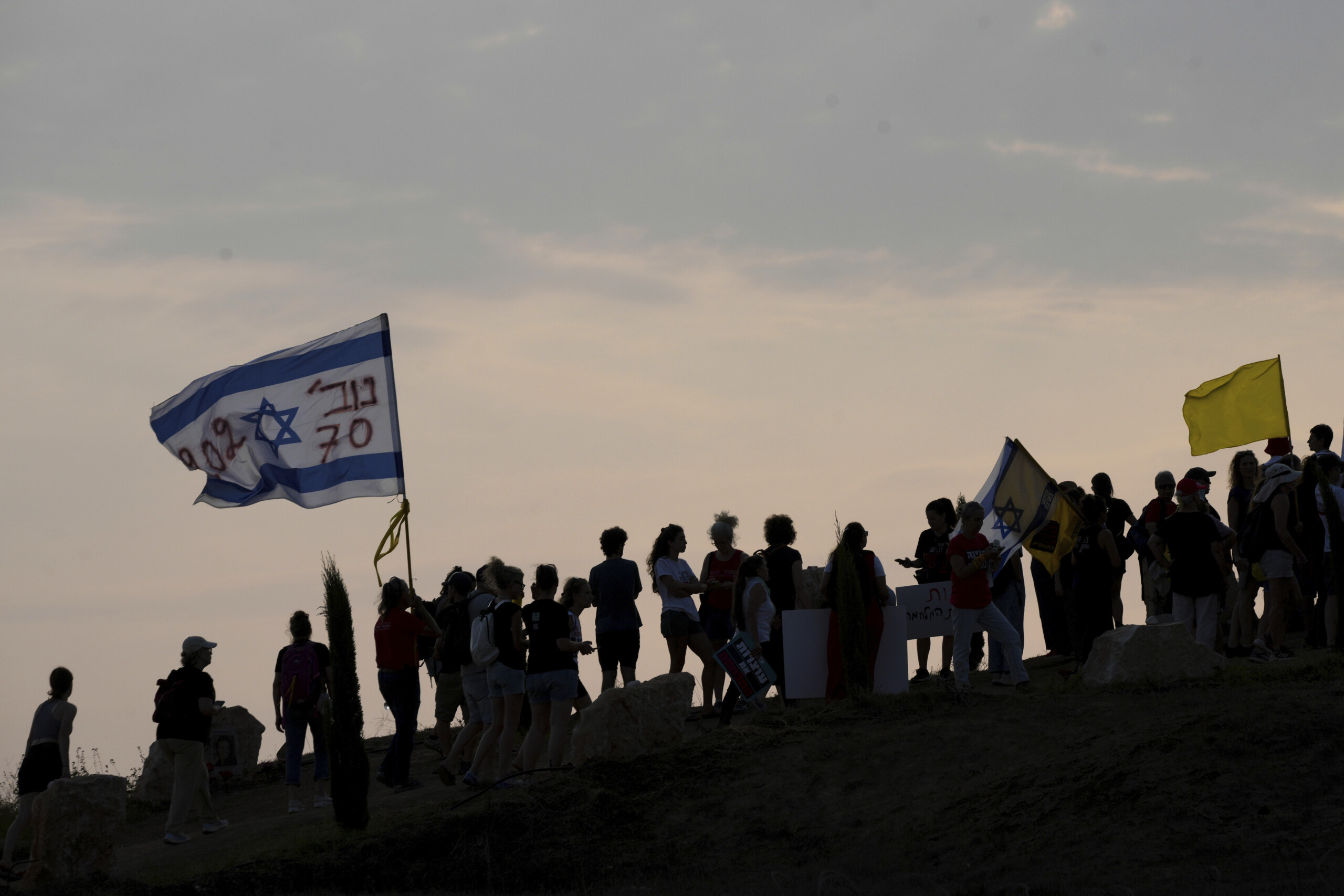 Middle East: strike in Israel, one million people expected in Tel Aviv