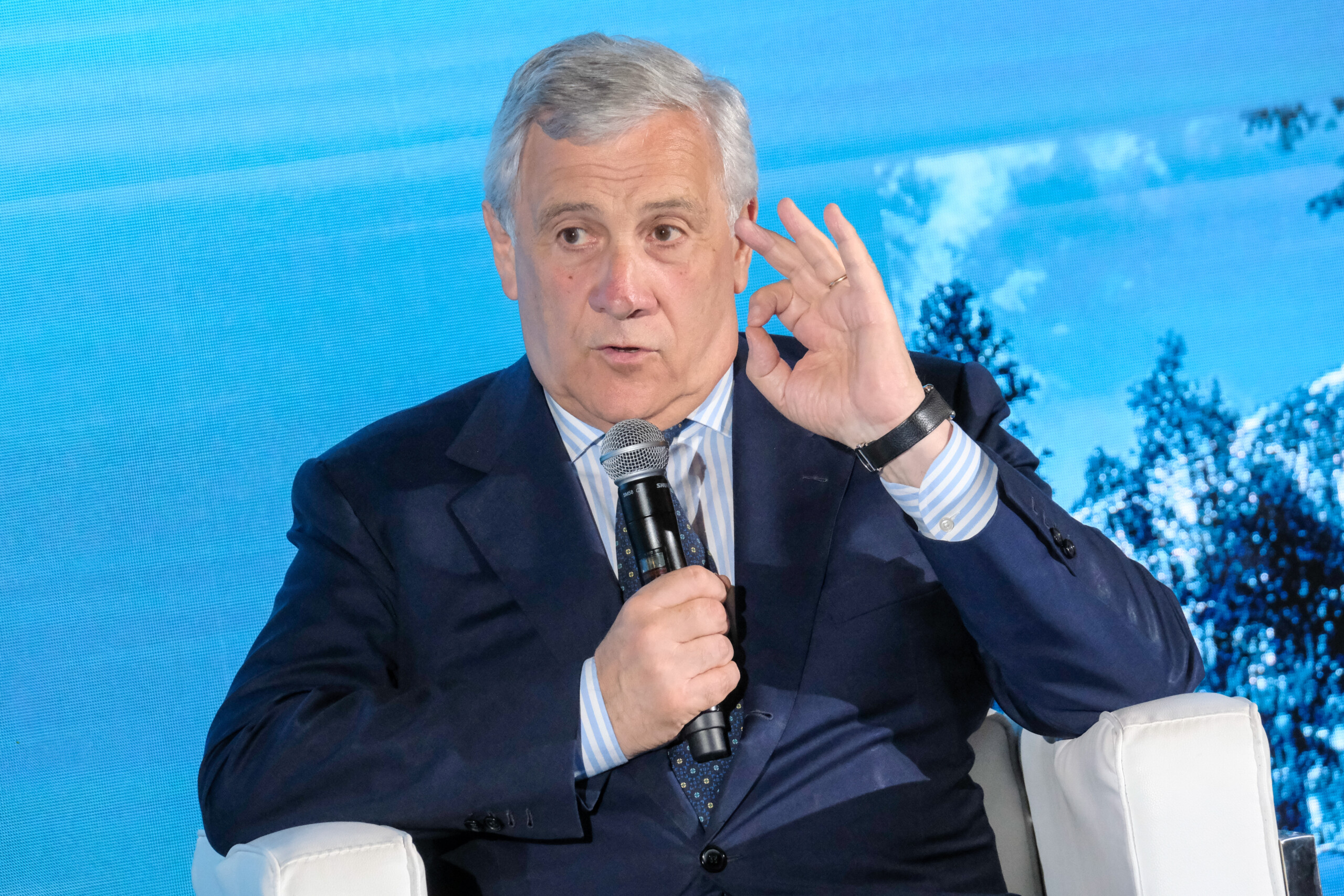 Middle East, Tajani: "Adam to Arrive in Italy on June 11, Israel Authorizes Departure"