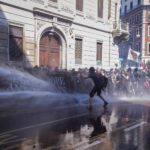 Milan: Clashes Between Police and Protesters at Anti-Remigration March