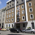 Milan: man stabbed in hotel out of danger, attacker sought abroad