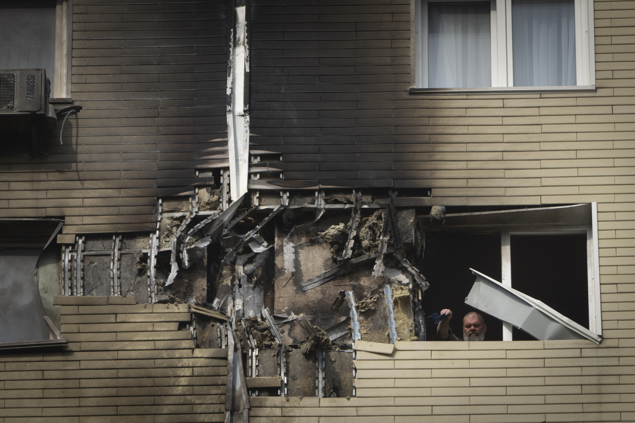 Moscow: ‘During the night 79 drones launched from Kiev shot down’.