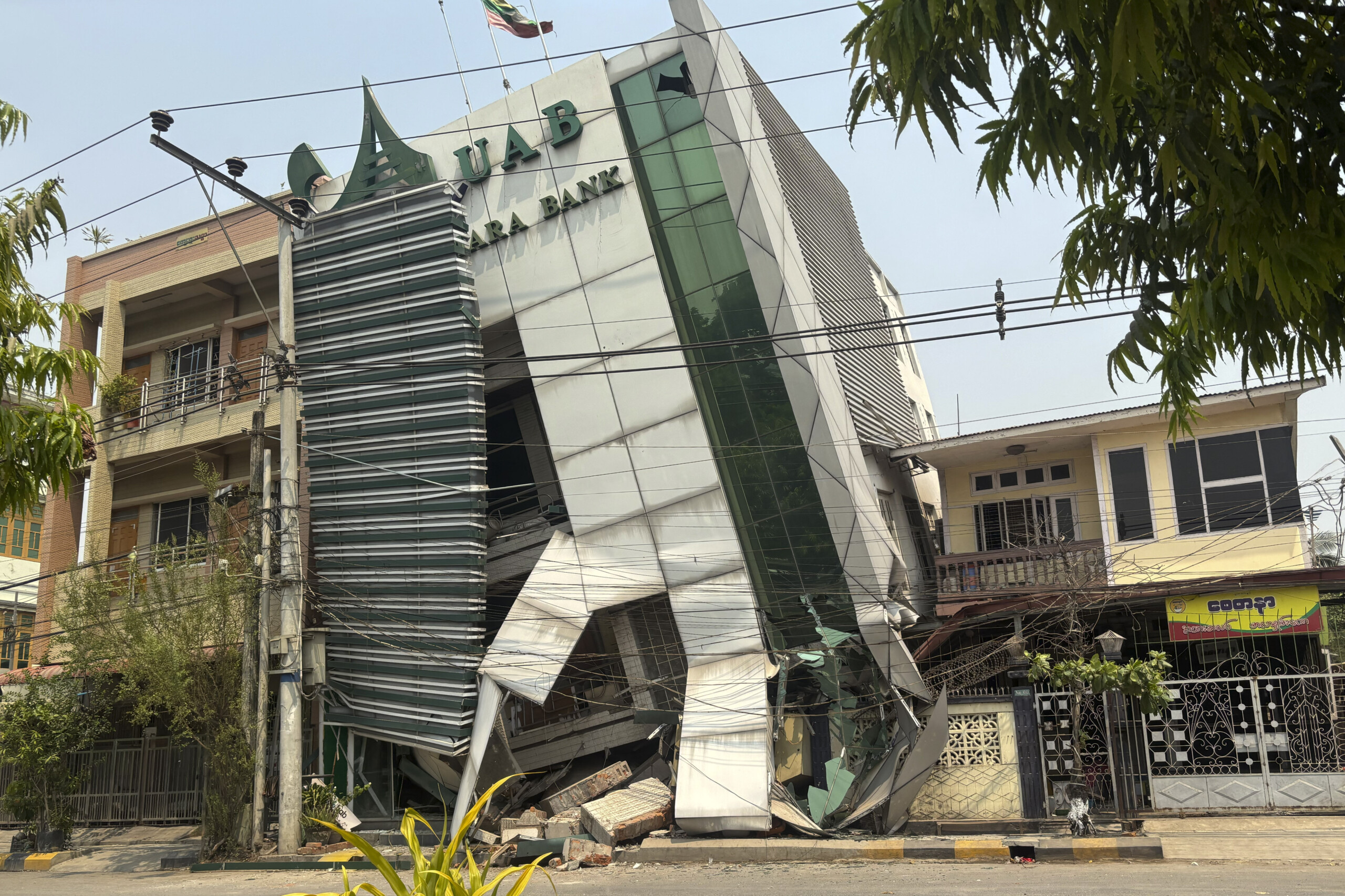 Myanmar: earthquake deaths rise to over 2,700