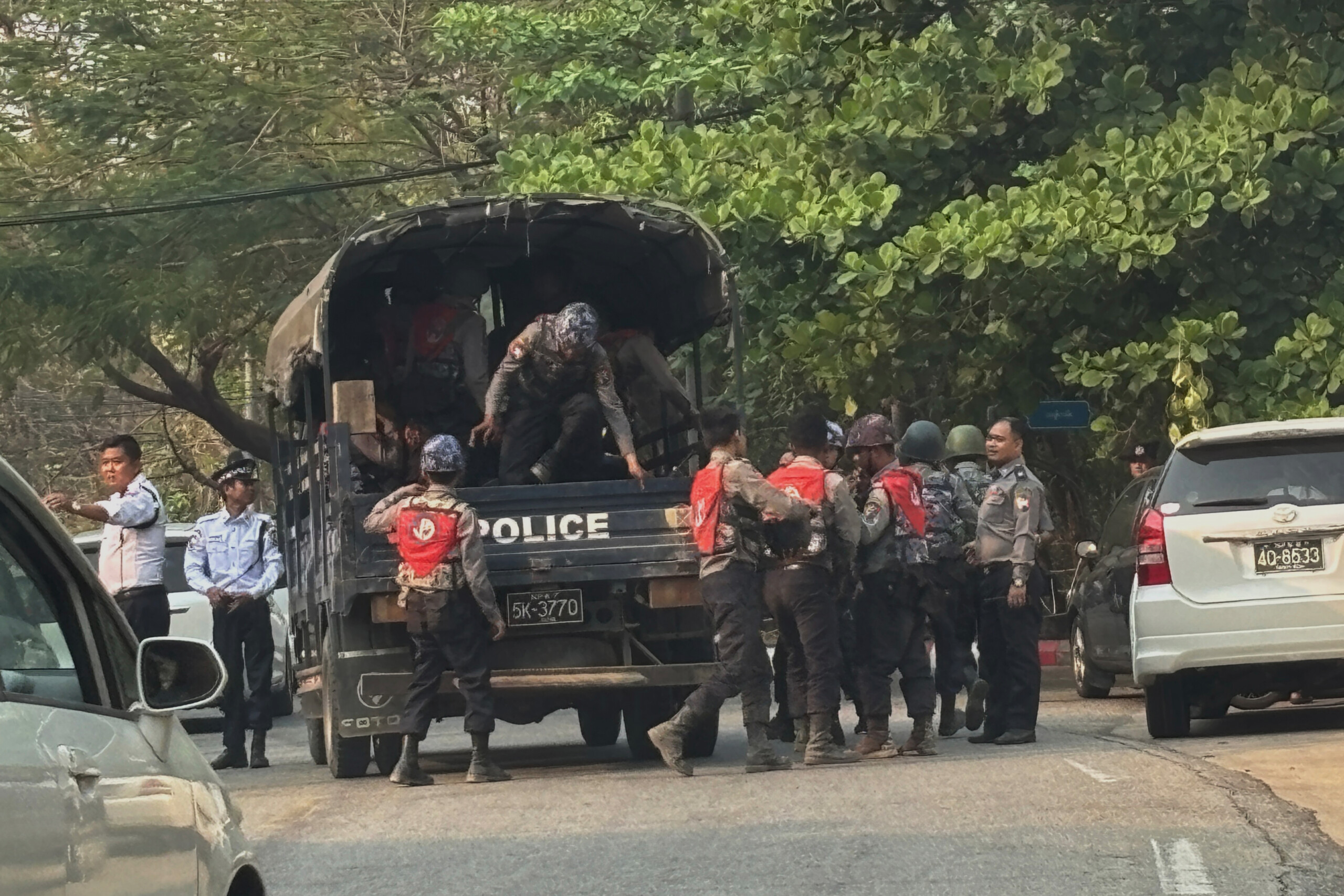 Myanmar: Earthquake toll rises to over 1,000 dead Myanmar: Earthquake toll rises to over 1,000 dead