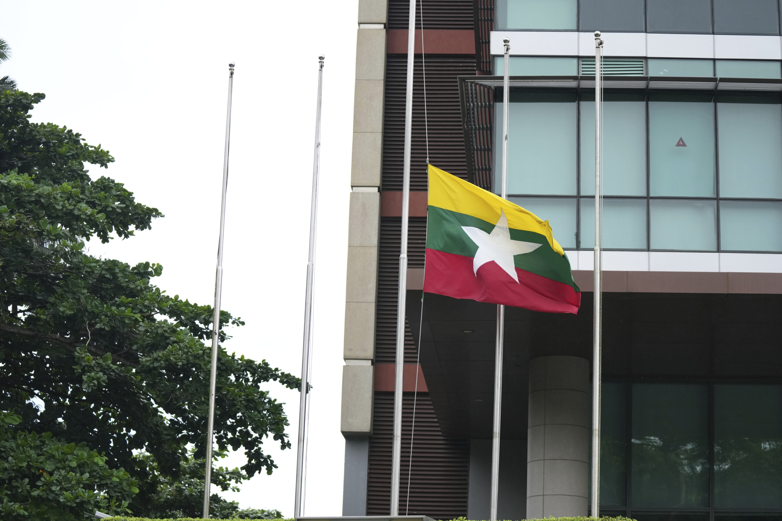 Myanmar: elections to begin on 28 December