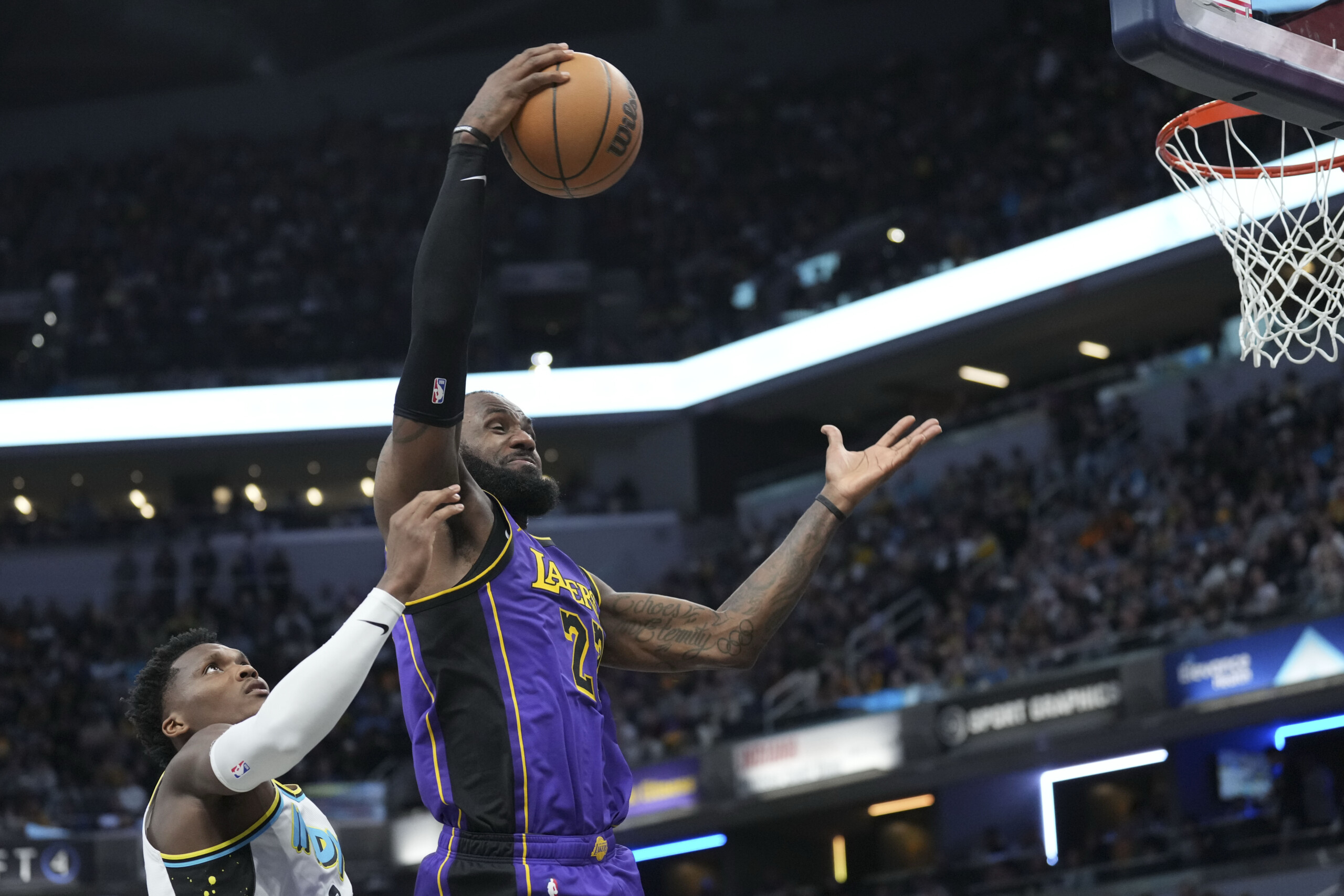 NBA: victories for Boston, Denver and the Lakers last night
