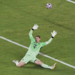 Neuer attacks Donnarumma: ‘You can't come out like that’