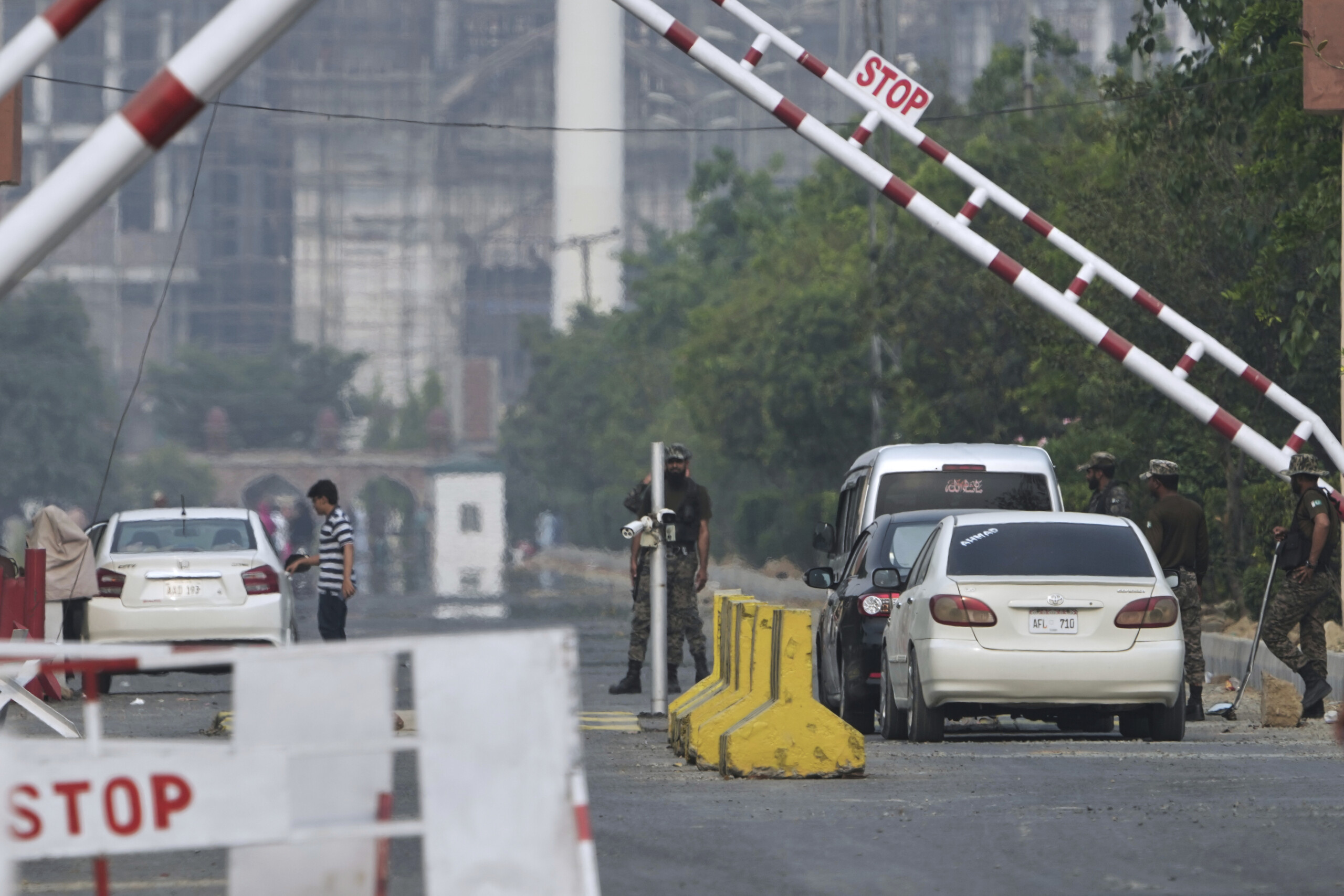 Pakistan: Indian drone shot down near naval base in Lahore