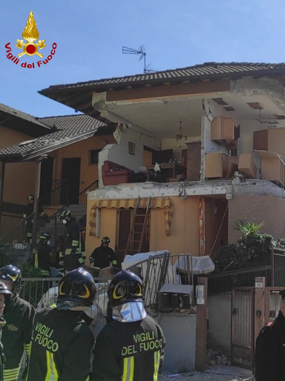 Pavia, explosion in Villanterio: search ongoing for three missing Pavia, explosion in Villanterio: search ongoing for three missing