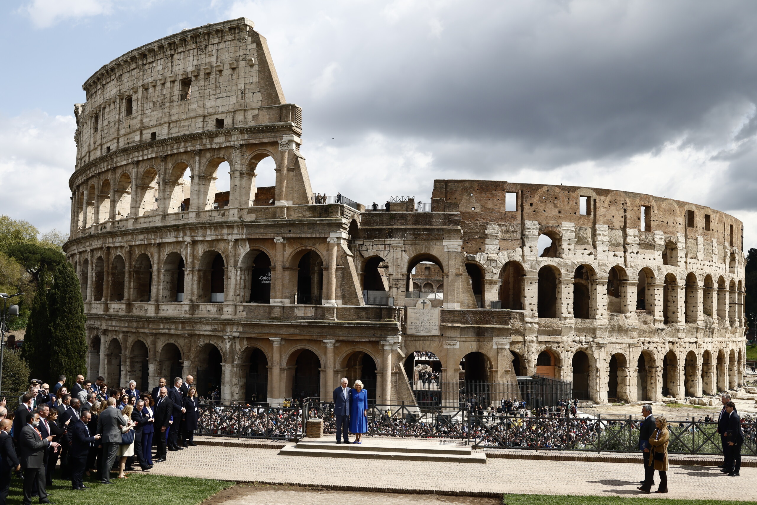 Photo on the panoramic terrace overlooking the Colosseum for Charles and Camilla