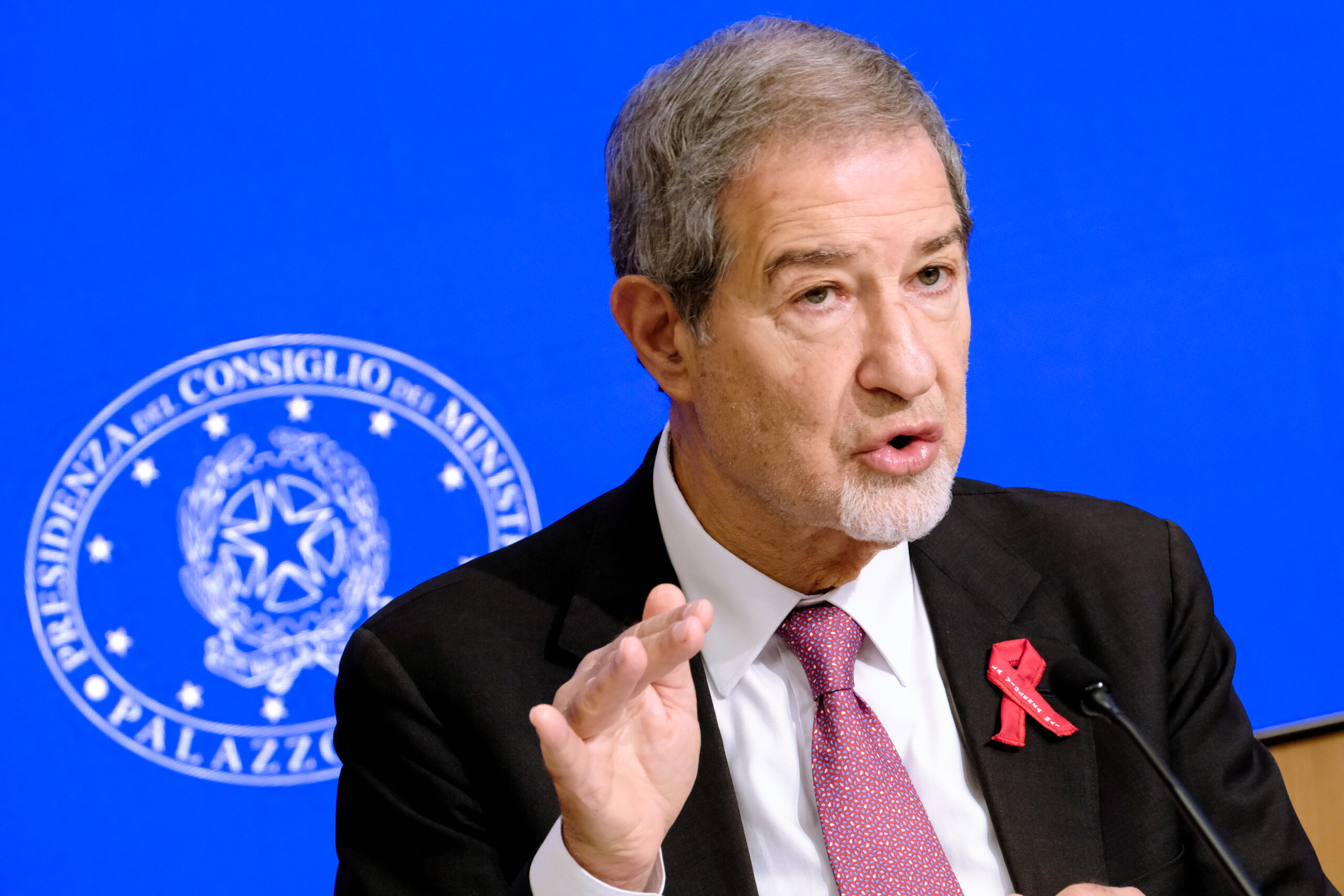 Pope Francis: Cdm approves five days of national mourning starting today