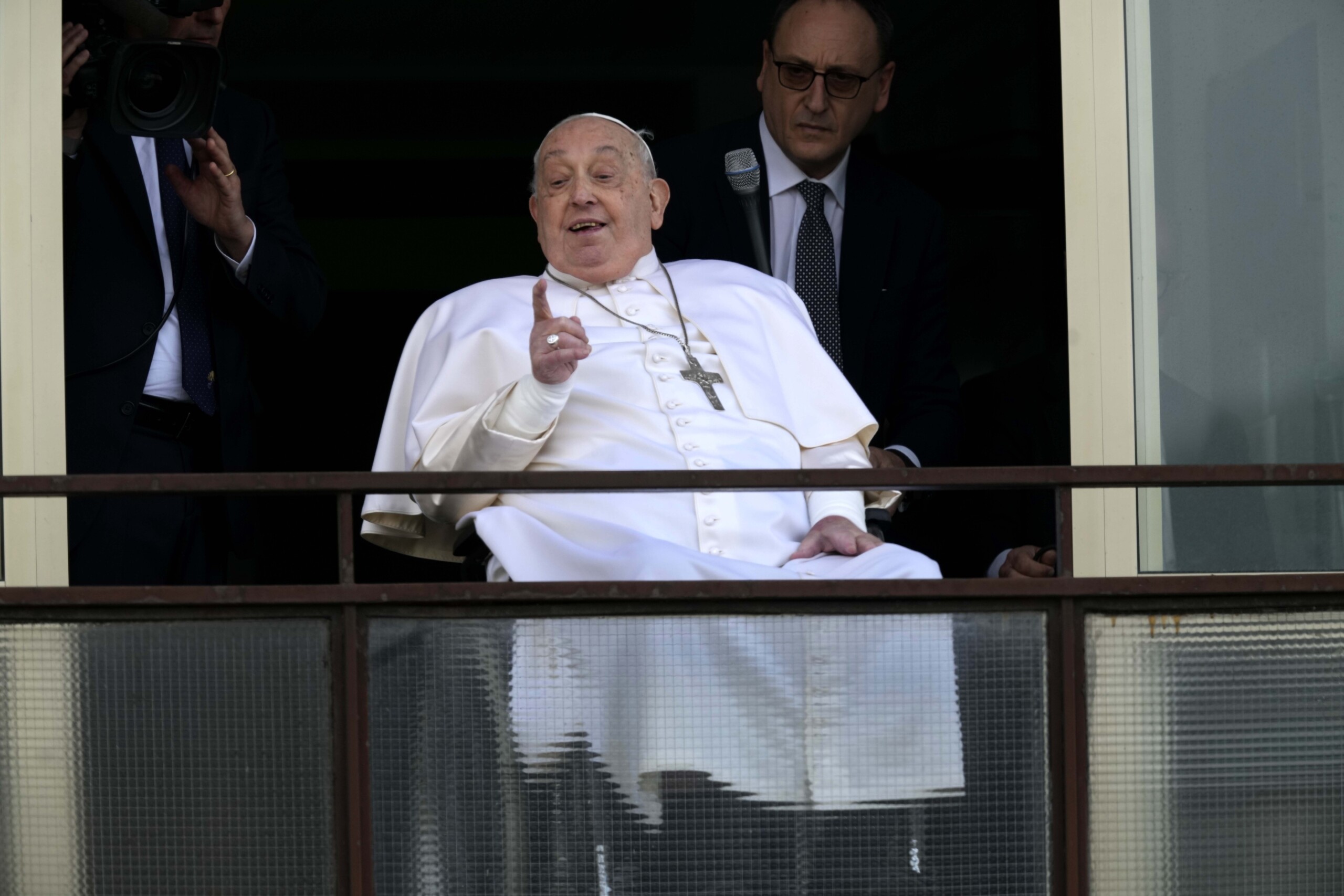 Pope Francis discharged from Gemelli hospital after 38 days of hospitalization Pope Francis discharged from Gemelli hospital after 38 days of hospitalization
