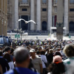 Pope Francis, Gualtieri: "With today in the Basilica over 170 thousand presences"
