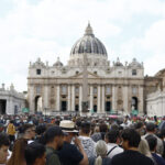 Pope Francis, Holy See: 250,000 faithful paid homage to the Pontiff