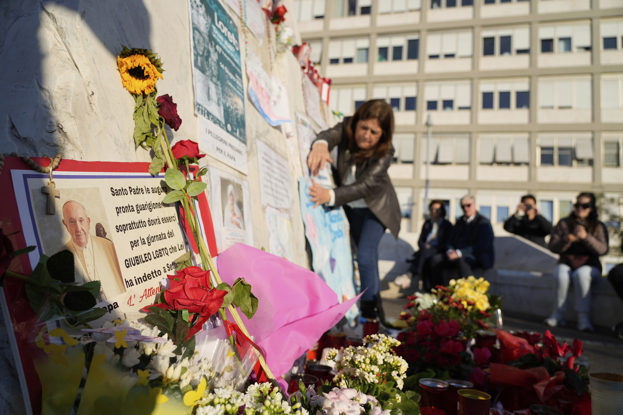 Pope Francis, Holy See: ‘Quiet night Bergoglio is resting’