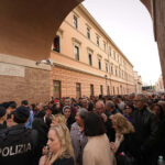 Pope Francis, St. Peter's Basilica Reopened for Public Tributes