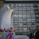 Pope: Holy See, quiet night Bergoglio is resting