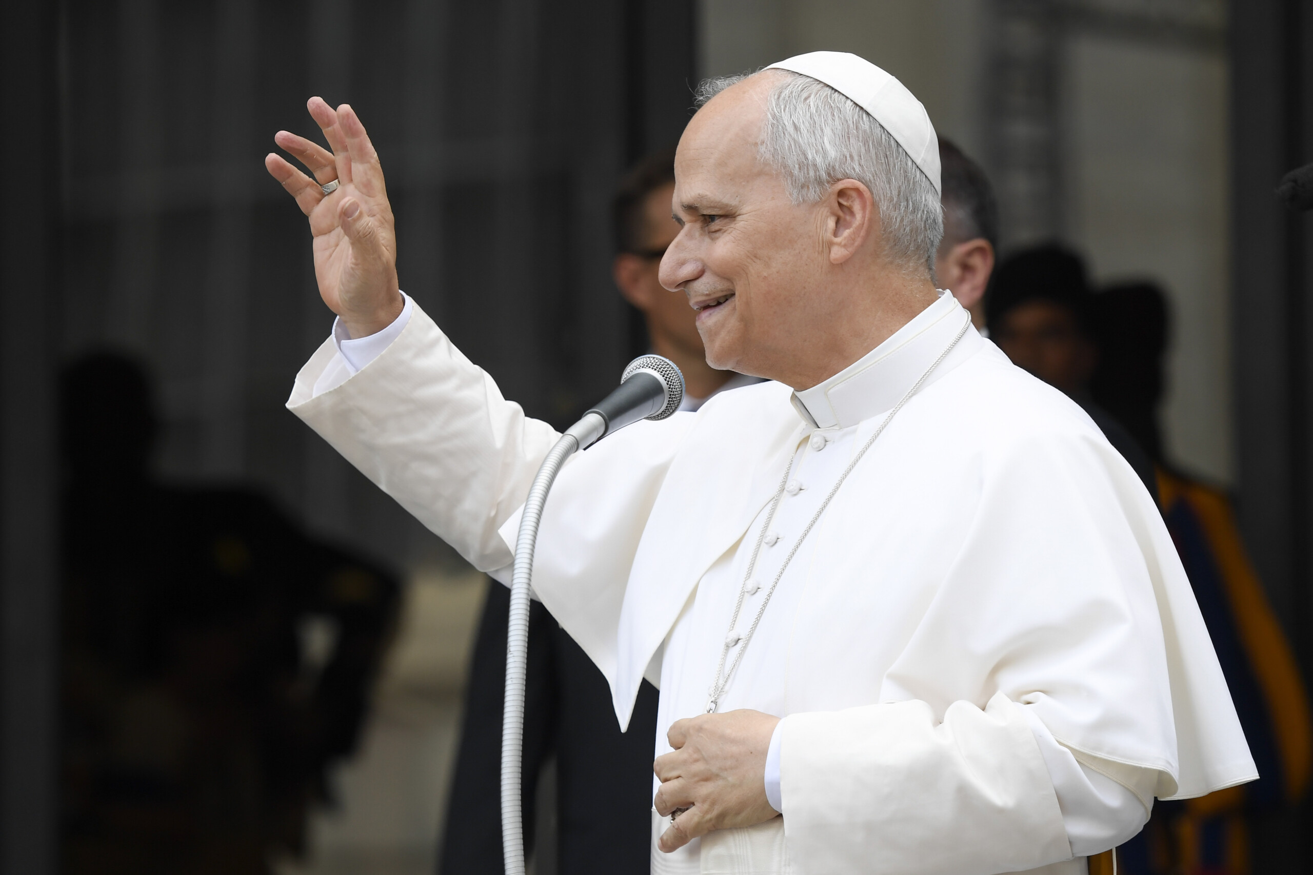 Pope: “The digital revolution risks exacerbating discrimination and conflicts” Pope: “The digital revolution risks exacerbating discrimination and conflicts”