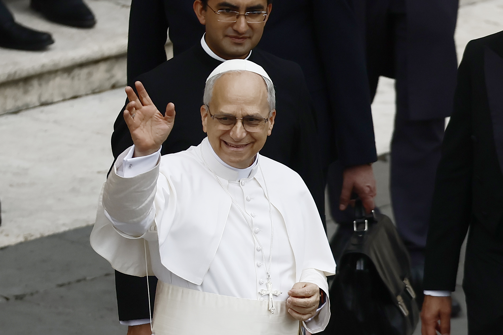 Pope to Curia: ‘Build unity starting from the workplace’