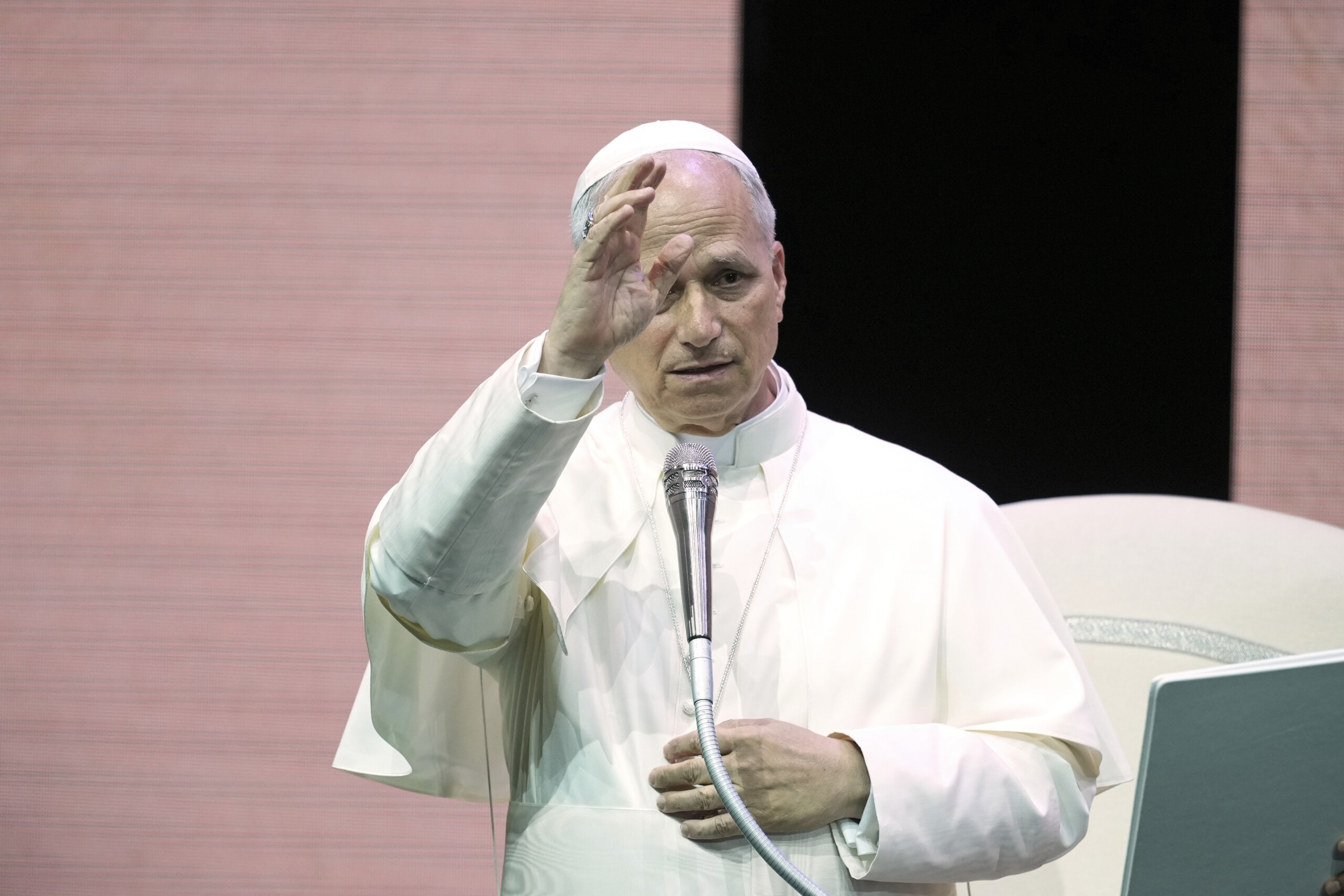 Pope: ‘Today we are losing the ability to truly listen’