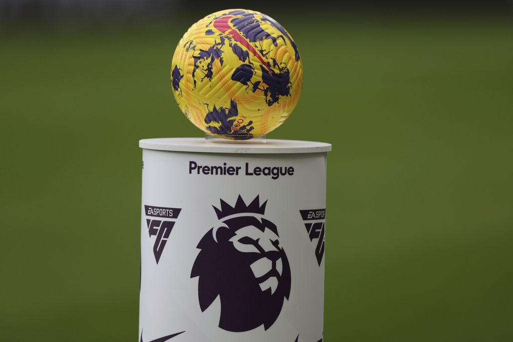 Premier League: Manchester United Falls 4-3 to Brentford, Tottenham Draws