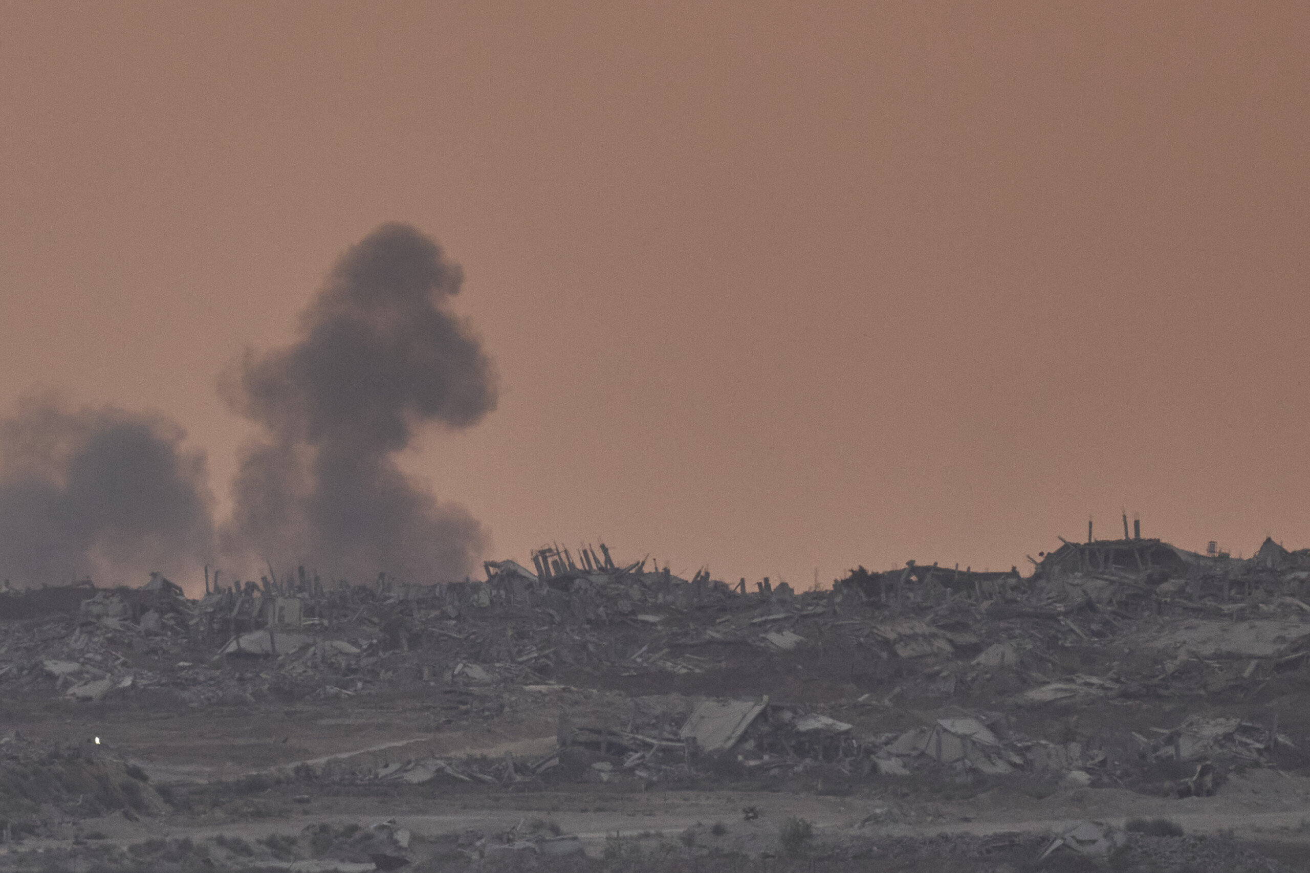 Prominent Al Jazeera reporter killed in Gaza Prominent Al Jazeera reporter killed in Gaza