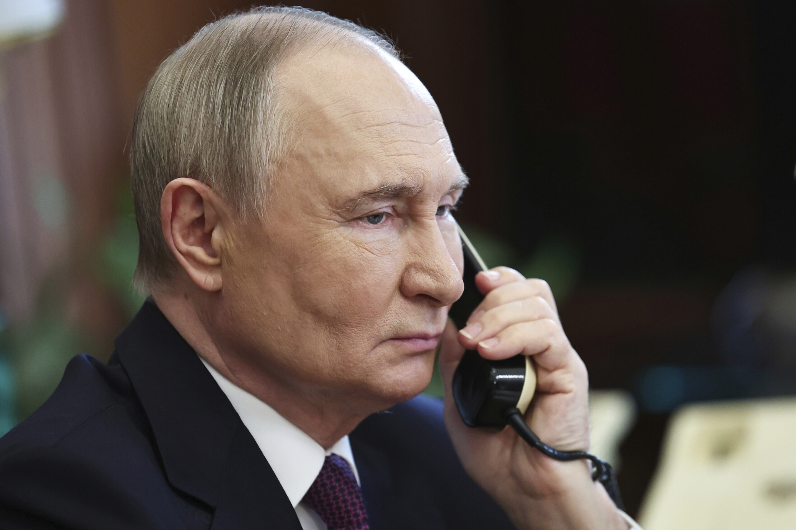 Putin: ‘Ready for third round of negotiations with Kiev’ Putin: ‘Ready for third round of negotiations with Kiev’