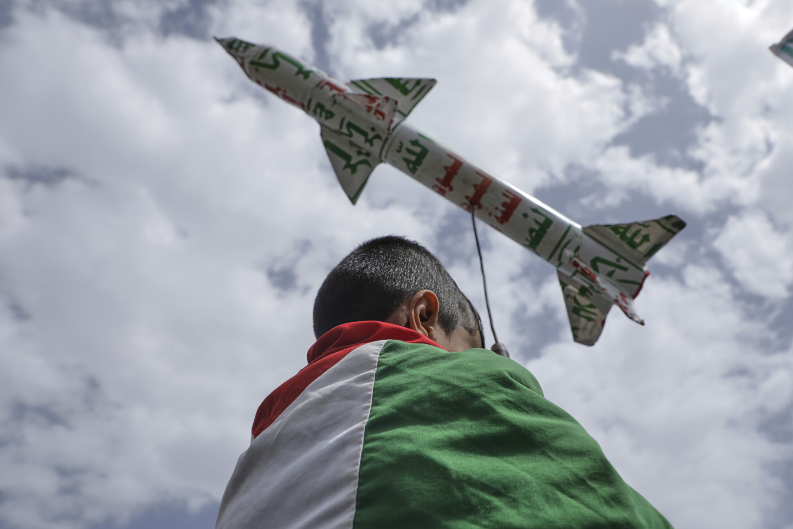 Red Sea: media reports Israeli attacks in Yemen in response to Houthi missiles