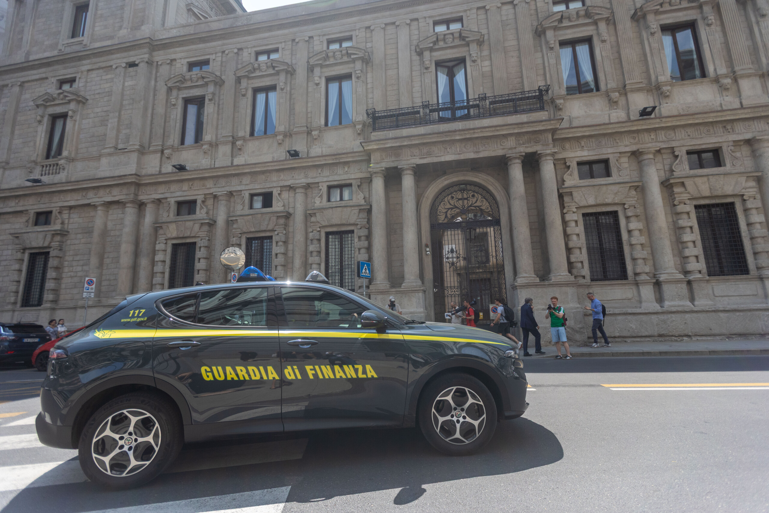 Rimini: Italian Finance Police accuse influencer of alleged tax evasion amounting to €300,000 Rimini: Italian Finance Police accuse influencer of alleged tax evasion amounting to €300,000