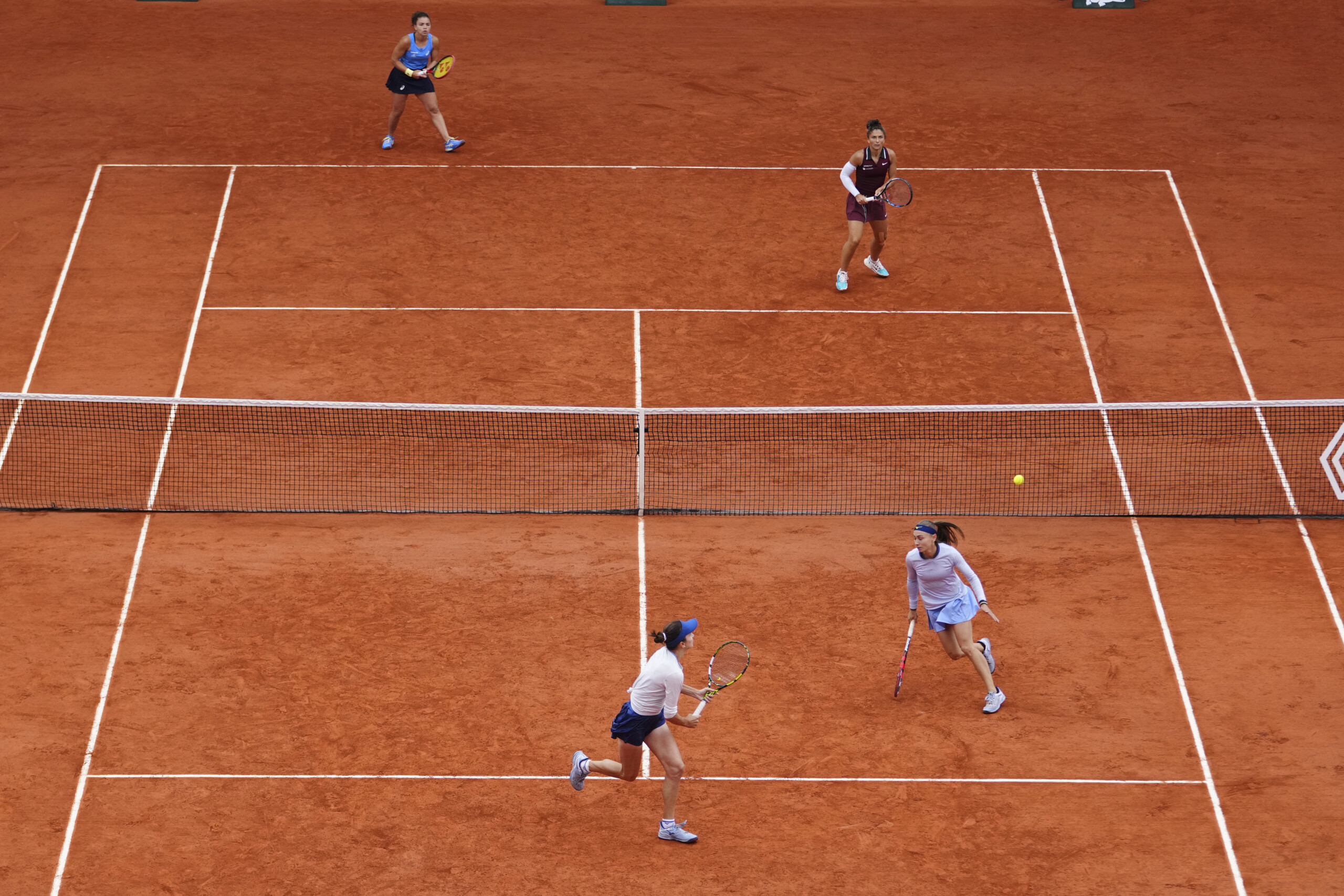 Roland Garros: Errani-Paolini triumph in doubles