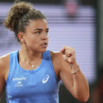 Roland Garros: Paolini beats Tomljanovic in two sets and goes to the third round