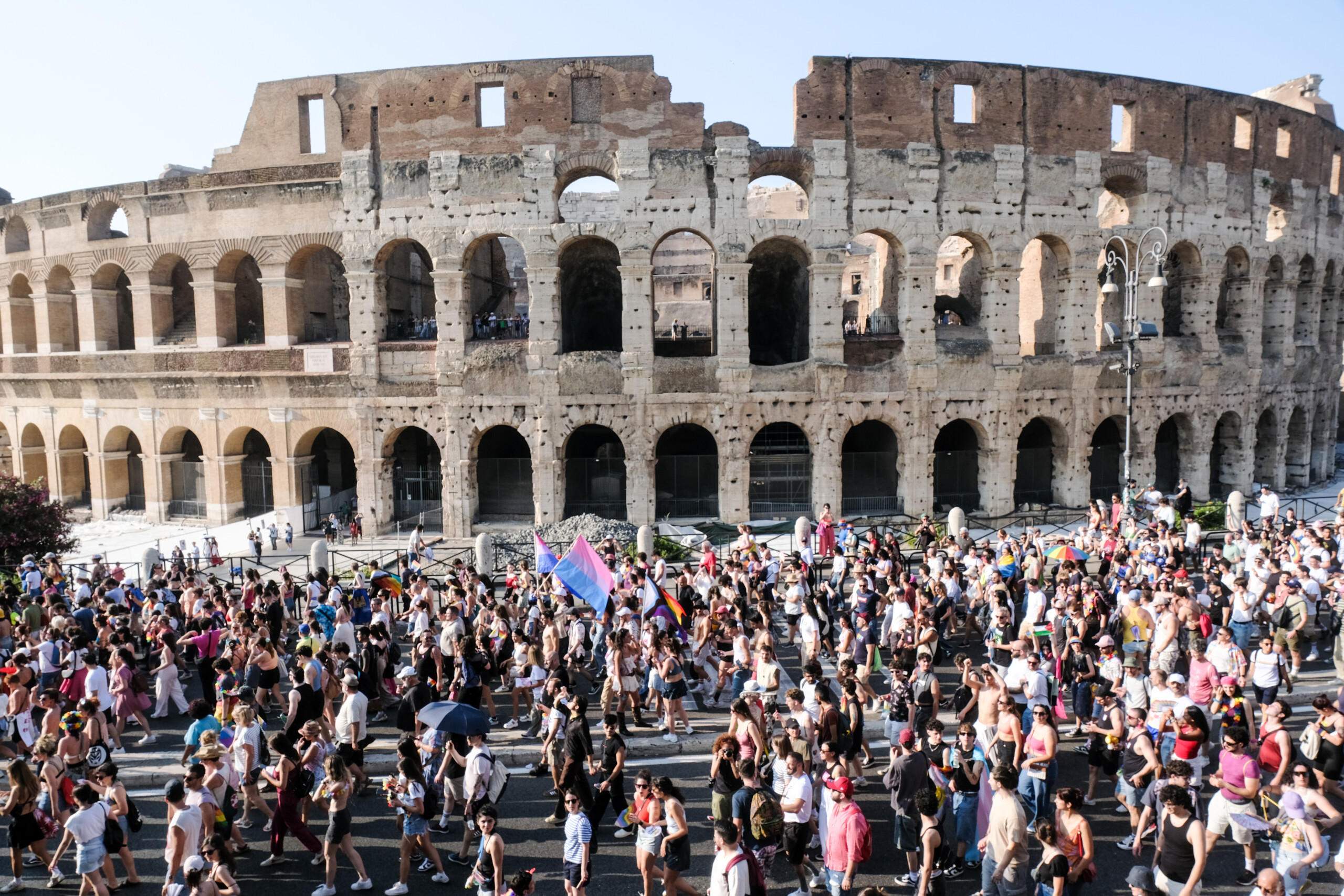 Rome, Gay Help Line: "Trans woman assaulted after Pride parade"