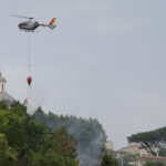 Rome, June 5 – A fire broke out in the Monte Mario area, leading to the closure of a section of Via Trionfale
