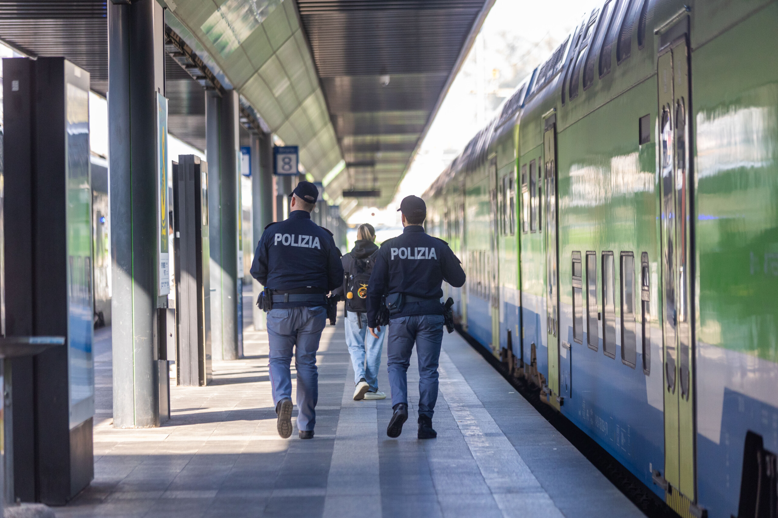 Rome, pickpocket arrested by Polfer: she was due to serve 26 years in prison Rome, pickpocket arrested by Polfer: she was due to serve 26 years in prison