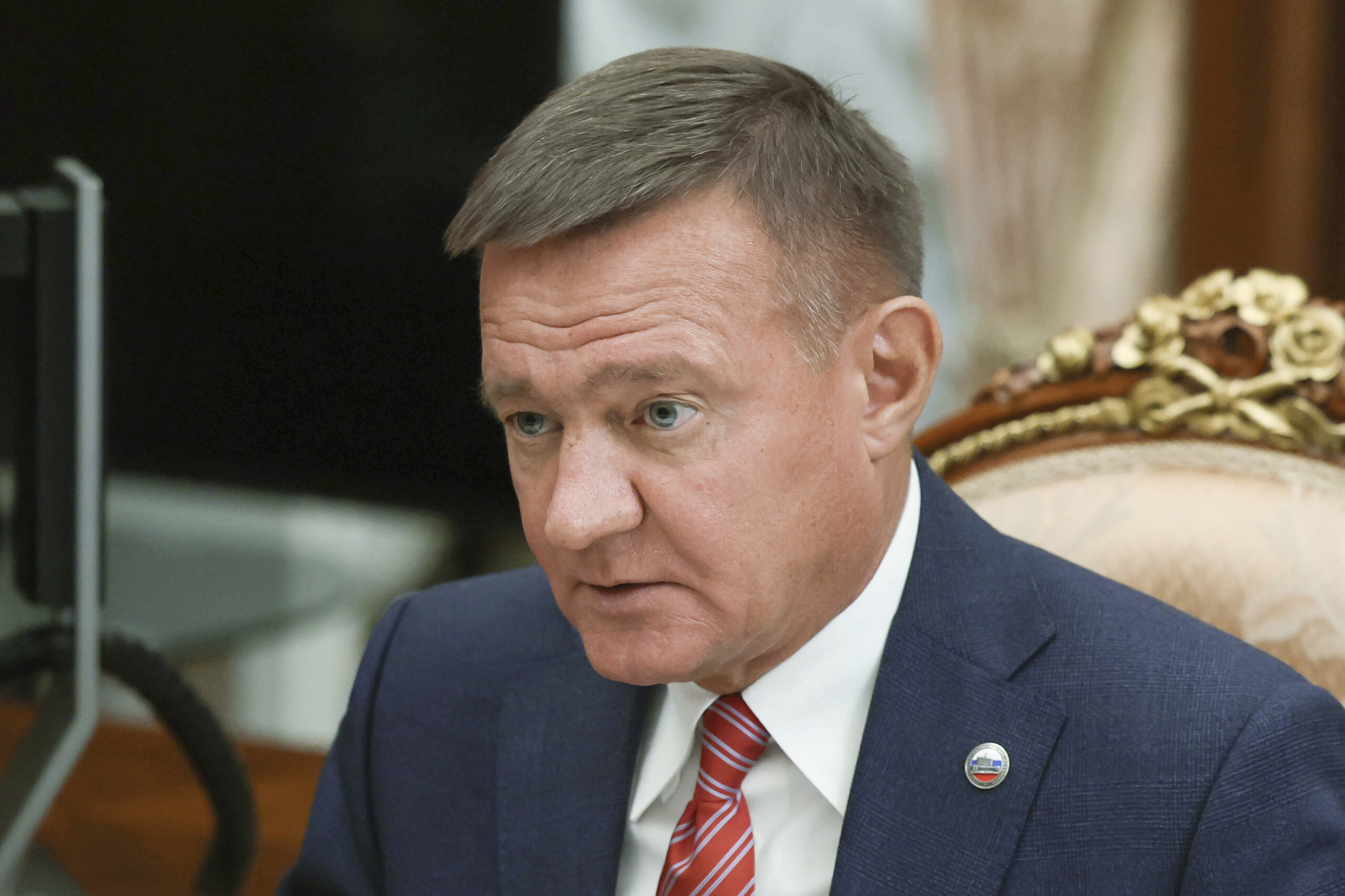 Russia. Transport minister removed from office commits suicide Russia. Transport minister removed from office commits suicide
