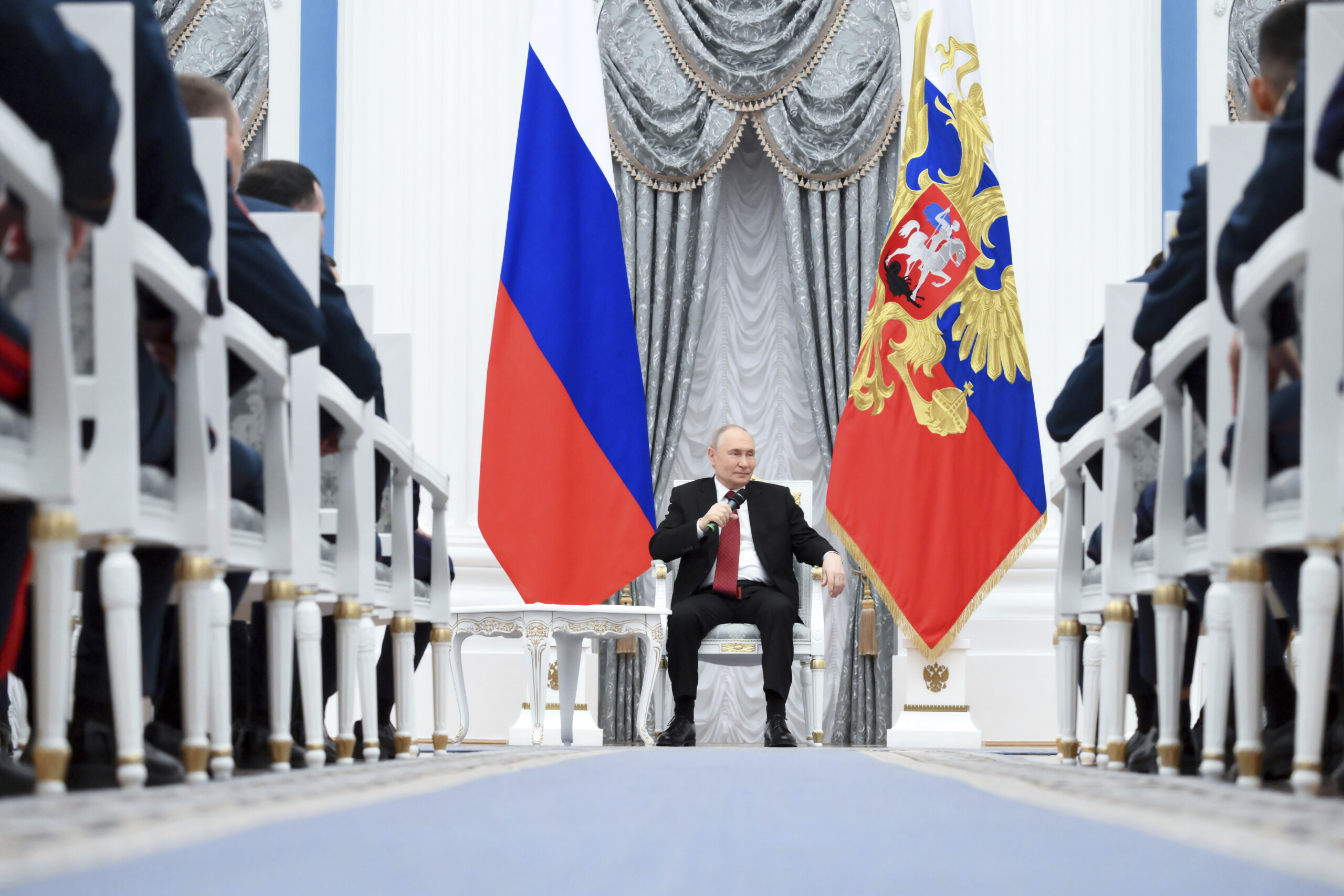 Russia-USA: Kremlin, contacts ongoing, including on Iran Russia-USA: Kremlin, contacts ongoing, including on Iran