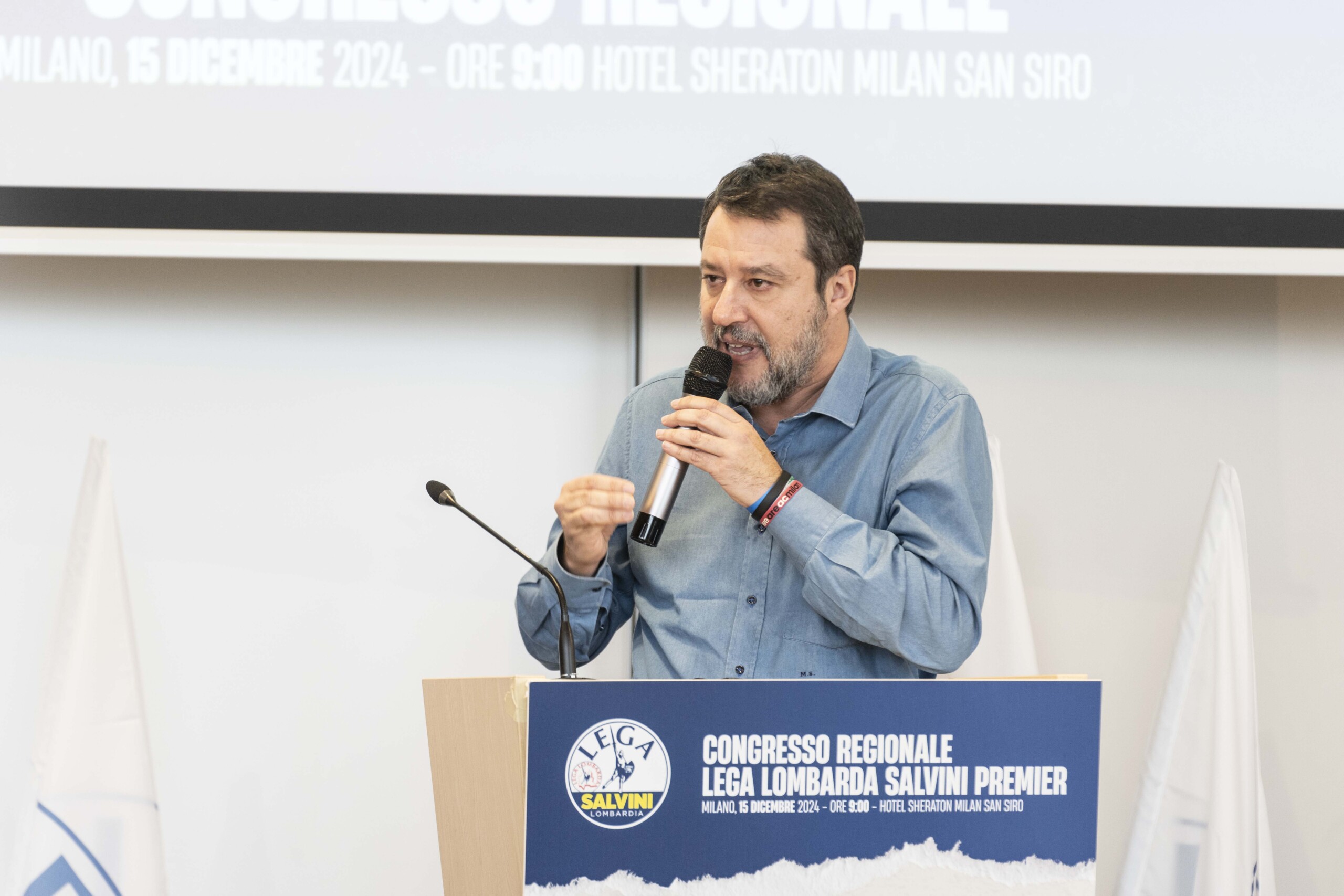 Salvini re-elected League secretary by acclamation