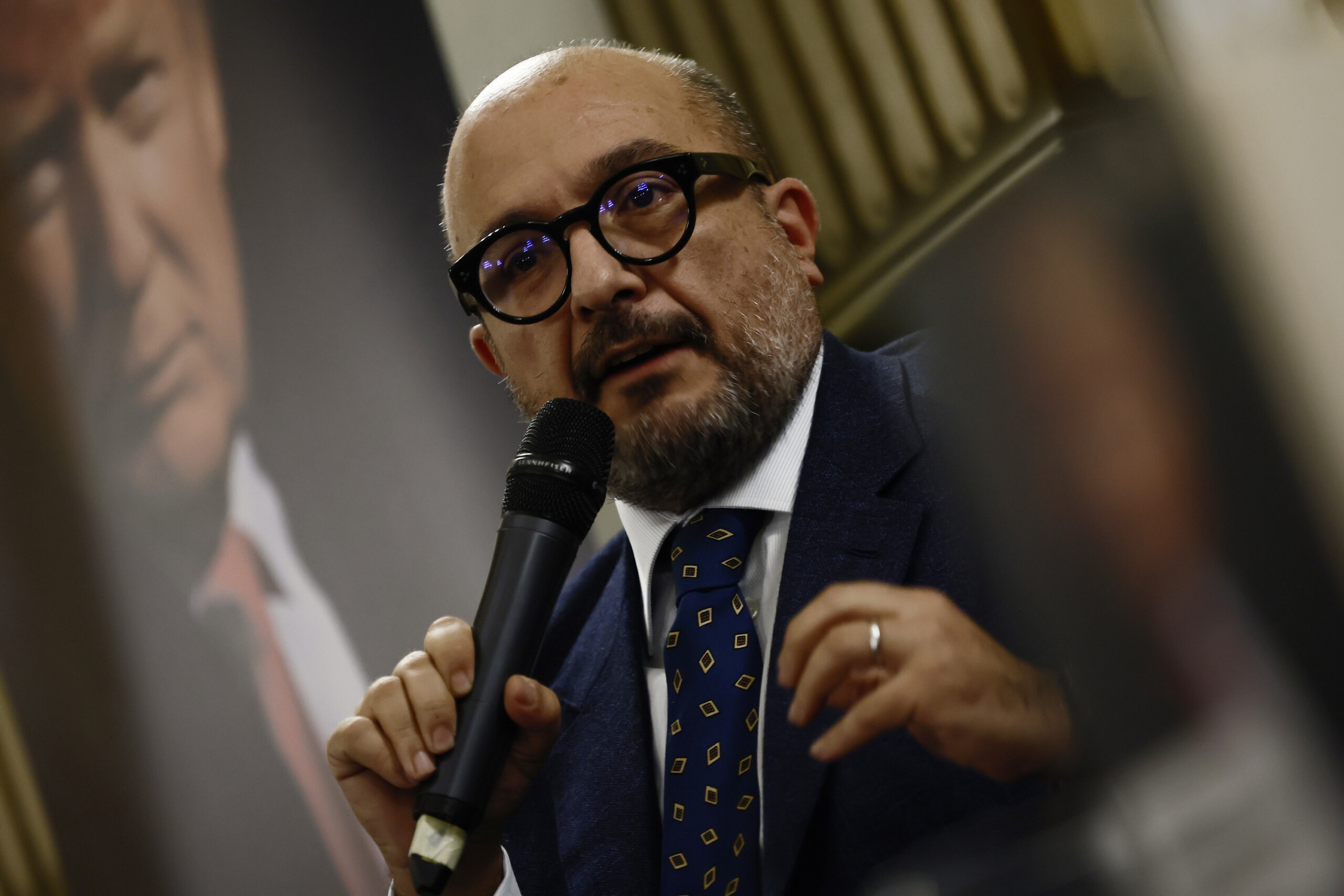 Sangiuliano case, Senate Council: ‘Denies acquiring former minister's correspondence’.