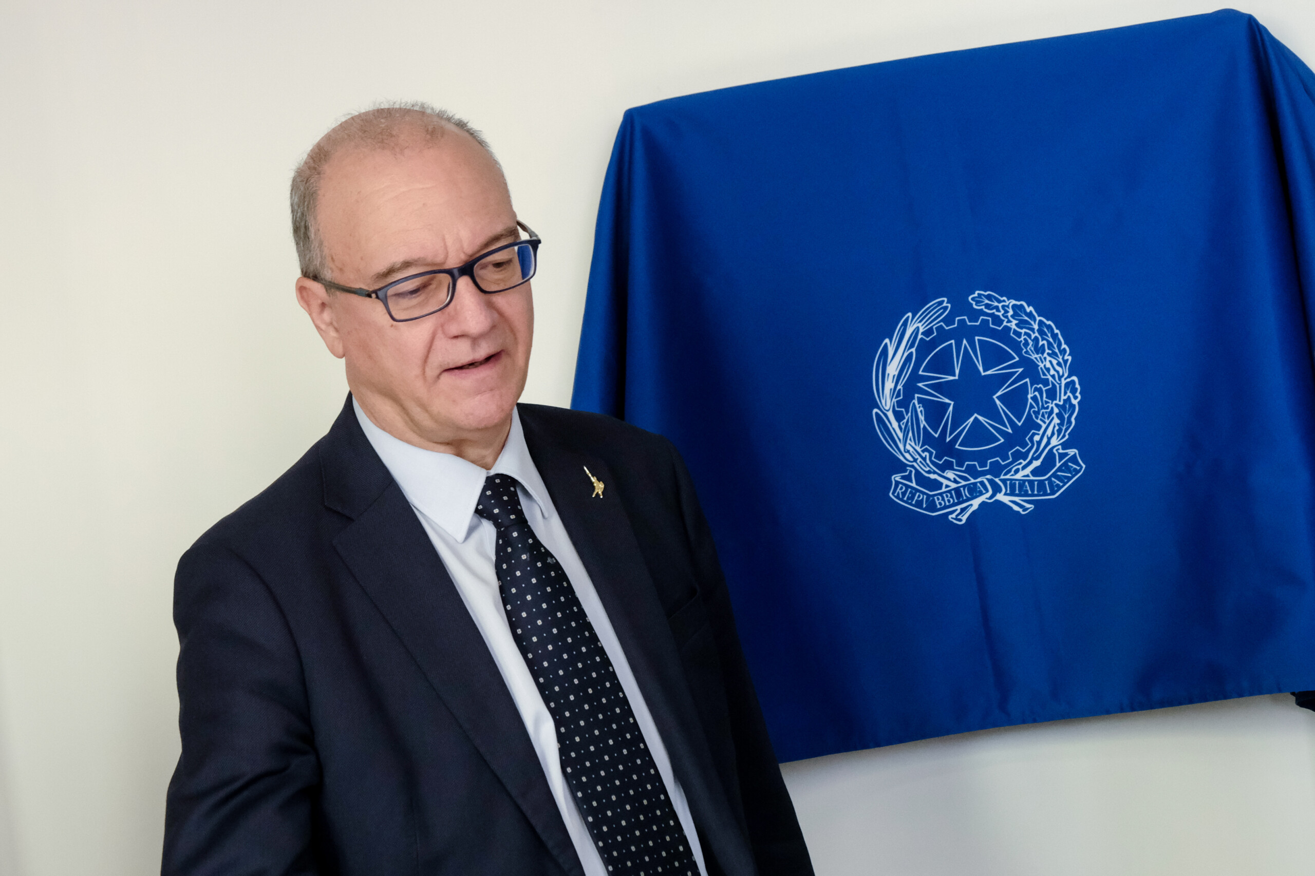 School, Valditara: "Arrest in the act for those who hit teachers" School, Valditara: "Arrest in the act for those who hit teachers"