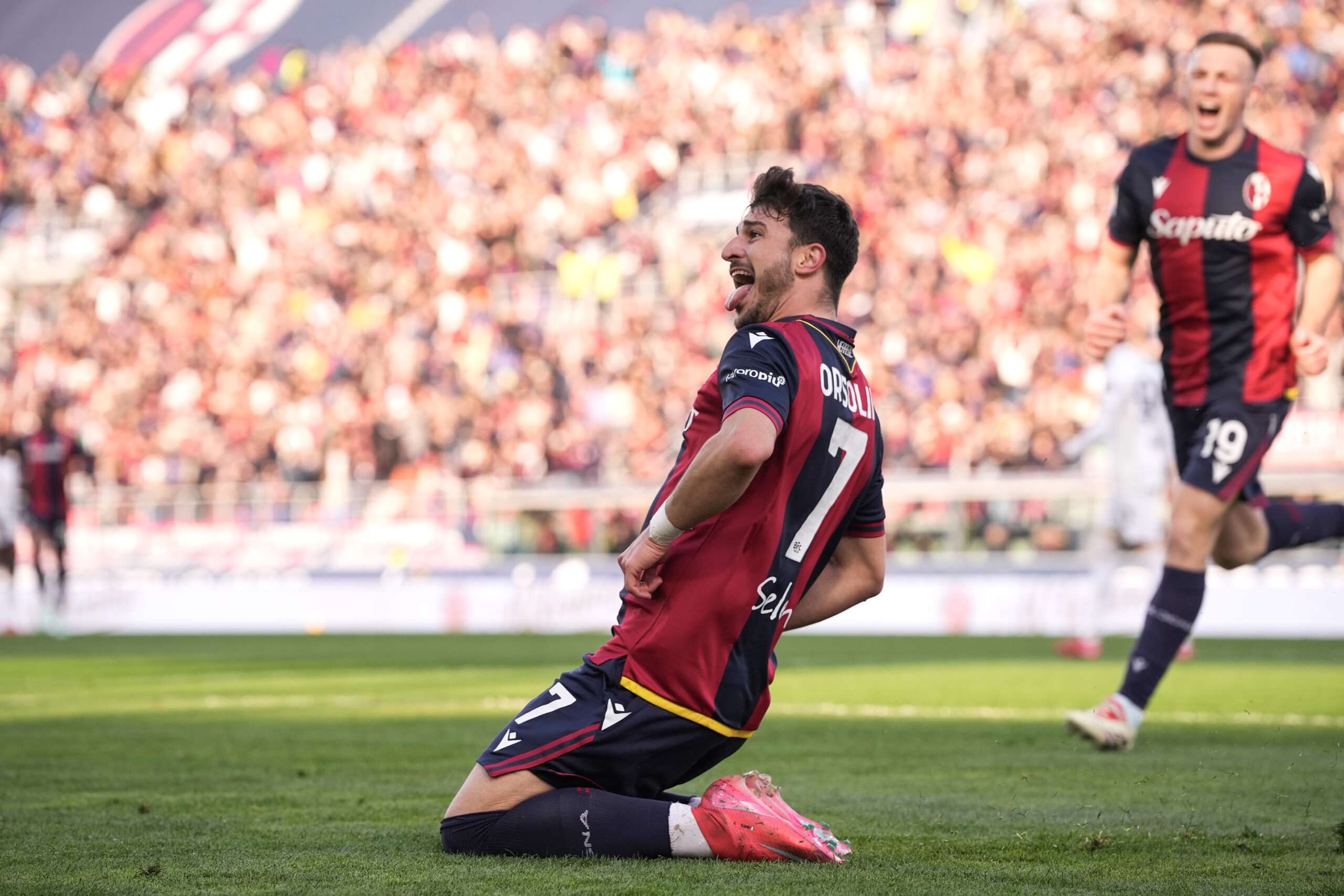 Serie A: Bologna-Cagliari 2-1, Orsolini scores in comeback Serie A: Bologna-Cagliari 2-1, Orsolini scores in comeback